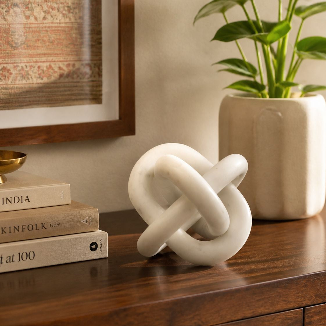 Marble Knot Decorative Showpiece